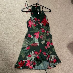 Lovers & friends island wrap dress size s